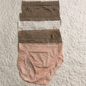Large Vanity Fair 5-Piece Underwear/Panties Set